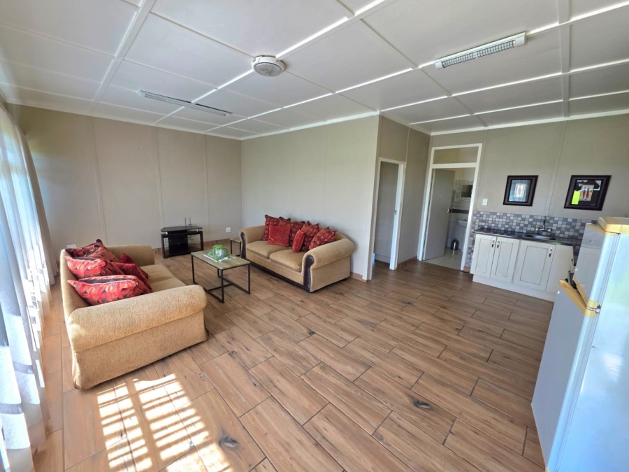 1 Bedroom Property for Sale in Bethlehem Rural Free State